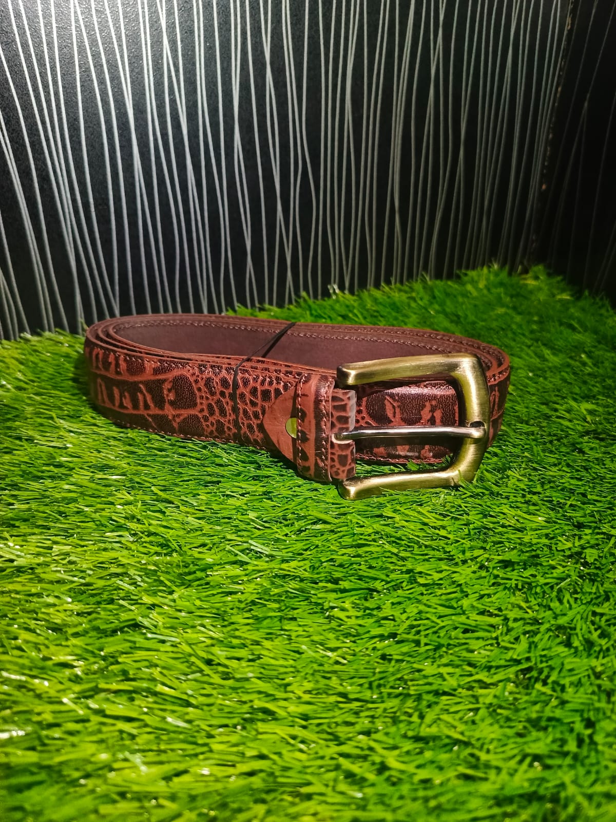 ORIGINAL COW HIDE BELT WITH EMBOSED CROCODILE PRINT