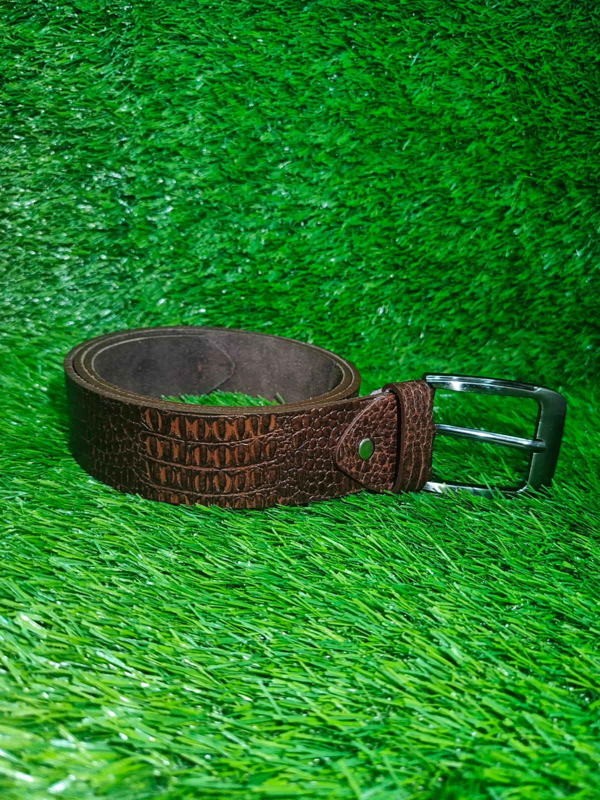 ORIGINAL COW LEATHER BELT FOR MEN WITH EMBOSED CROCODILE TEXTURE