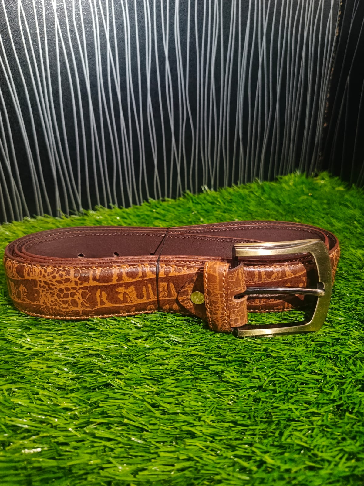 ORIGINAL COW HIDE BELT WITH EMBOSED CROCODILE PRINT