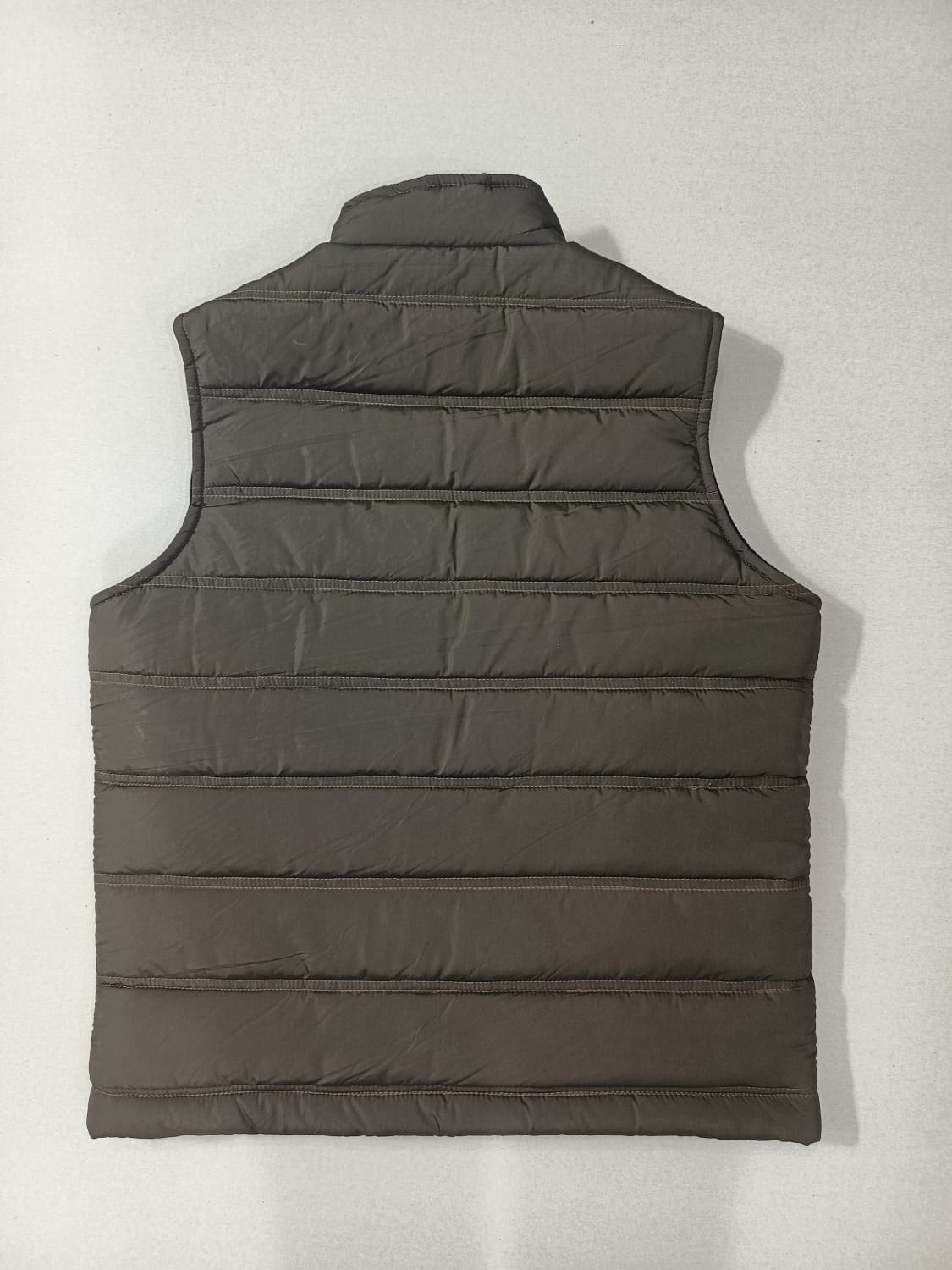 SLEEVE LESS PUFFER JACKET FOR MEN